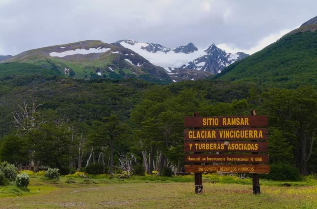Cabanas Santa Montana Ushuaia Exteriér fotografie